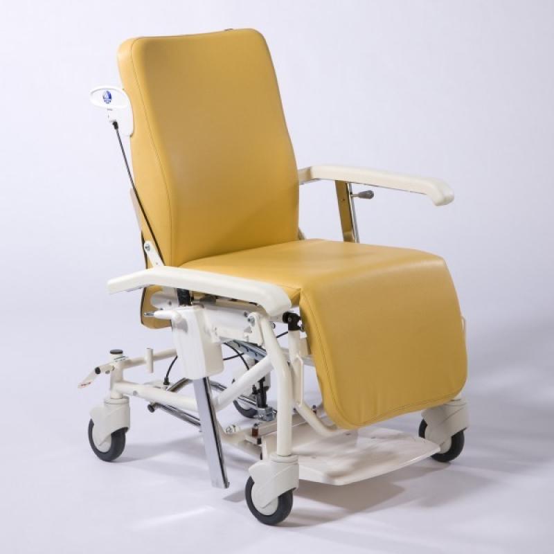 Alesia geriatrické křeslo pro kardiaky