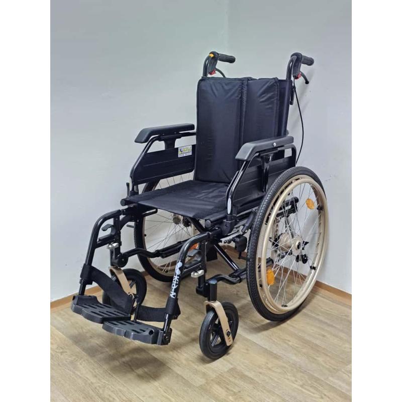 LightMan Comfort Plus 5235 repas variabilní odlehčený invalidní vozík