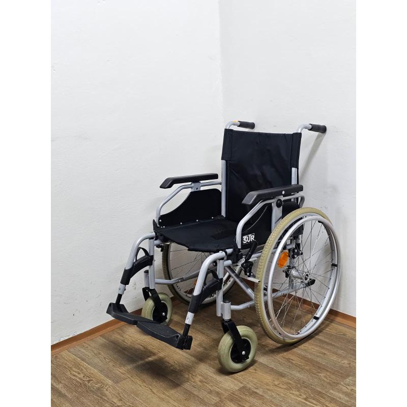 Sur 5329 repas mechanický invalidní vozík (půjčovna)